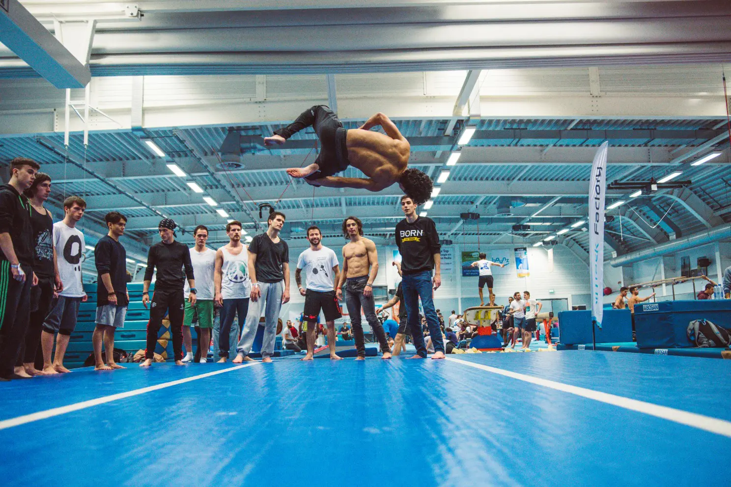Tricking floor