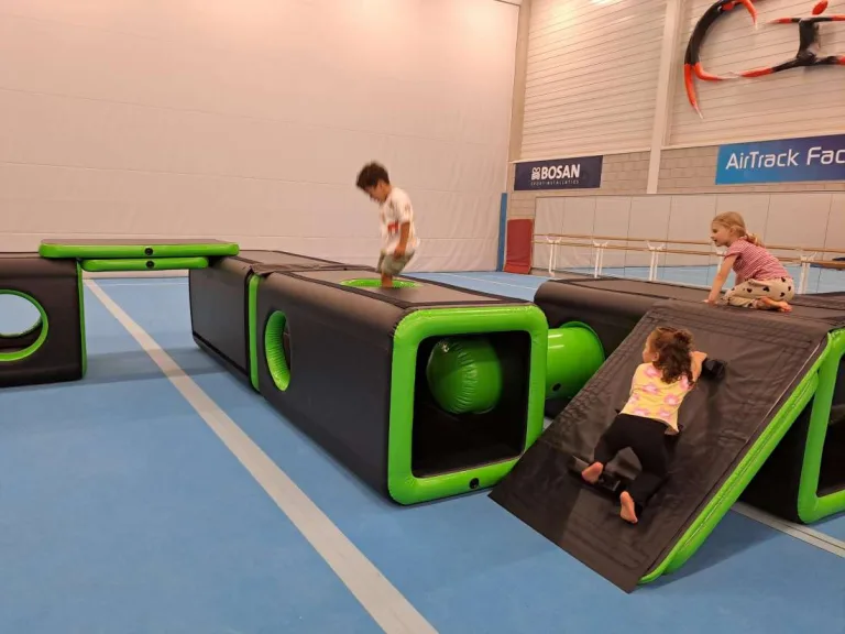 AirMove 'n Groove - Image 8