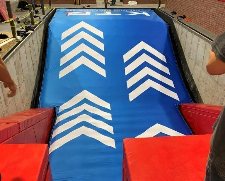 AirBag Zipline